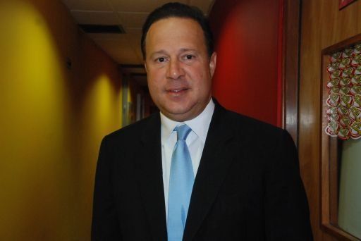 Varela dice que contrato con Finmeccanica debe ser suspendido