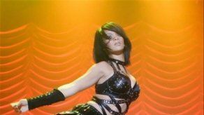 Rihanna no asume riesgos de vestuario en Malasia