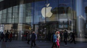 Planean protestas en más de 30 ciudades en apoyo a Apple