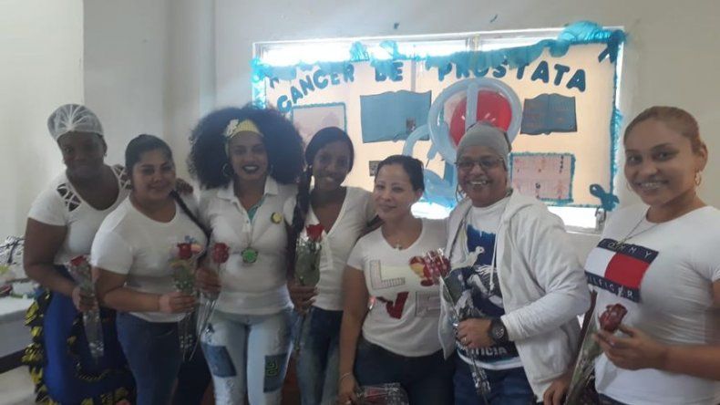 Privadas de libertad presentan ideas de negocios al culminar programa emprendimiento