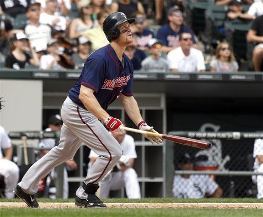 Morneau pega 2 jonrones y Mellizos ganan