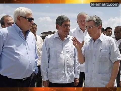 Gobierno desconoce actos de exjefa de DAS contra Chávez