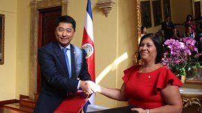 China da a Costa Rica 14