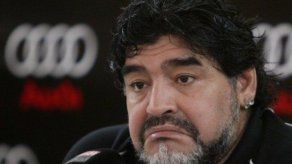 Maradona: Pelé se equivoca si cree que Neymar es mejor que Messi