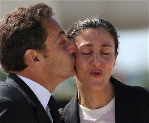 Toda Francia está feliz señaló Sarkozy a Betancourt