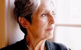 Joan Baez enamora a Sao Paulo en su homenaje a la música popular latina
