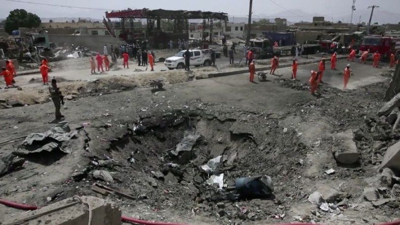 Suben a 21 muertos y 119 heridos víctimas de atentado a extranjeros en Kabul