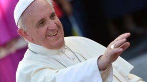 Papa arremete contra sistema económico que tiene como ídolo el dinero
