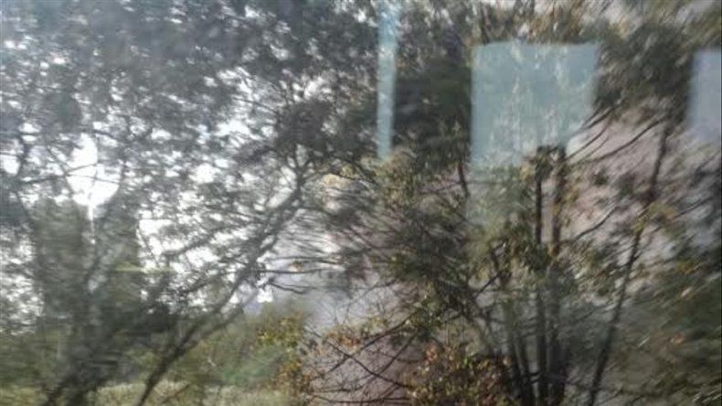 Vehículo se sale de la vía y se incendia en el Corredor Sur