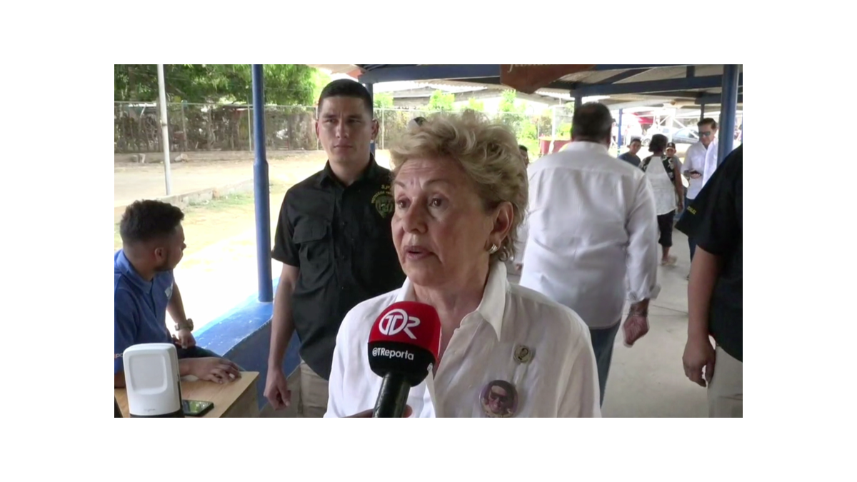 Moscoso espera que el próximo presidente traiga paz y esperanza al país