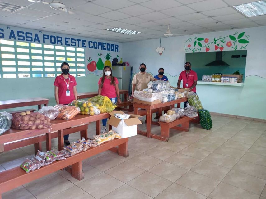 Meduca realiza evaluación a estudiantes de primaria del programa Estudiar sin Hambre