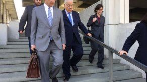 Juez de EEUU libra de responsabilidad a expresidente boliviano por masacre de 2003