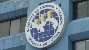 Panamá presenta primer reporte FATCA