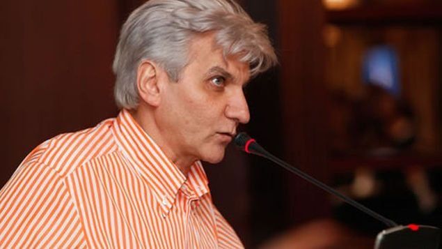 Dictan país por cárcel a Tamburrelli en caso de instrumentos musicales