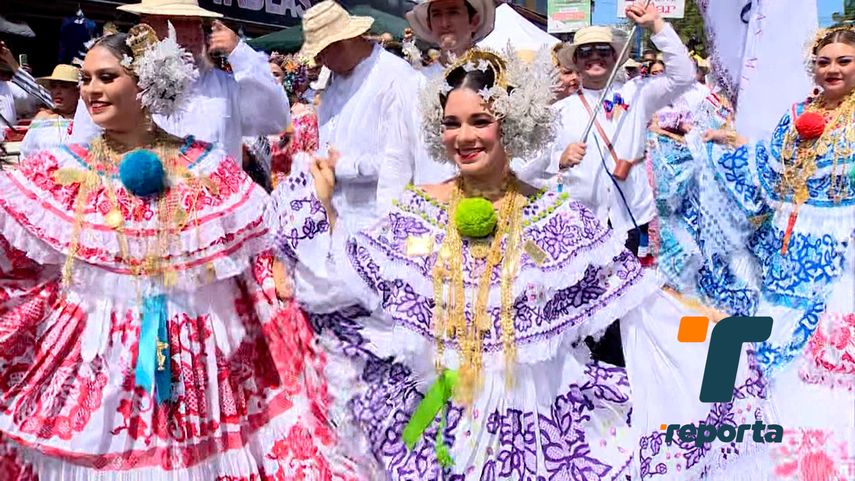 Miles De Personas Disfrutaron Del Tradicional Desfile De Las Mil Polleras