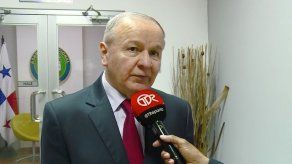 Diputado Castillo evalúa posible postulación como precandidato presidencial