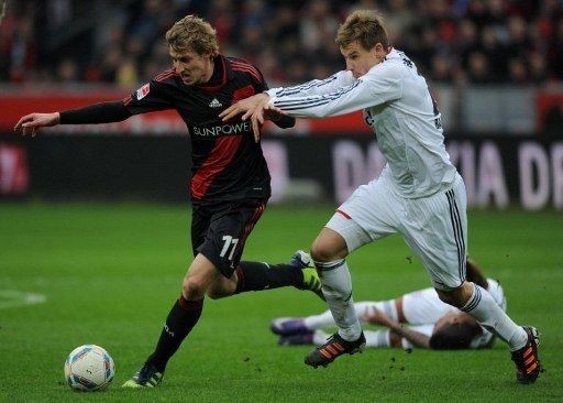 El Leverkusen derrota al Bayern y el Schalke cae ante el colista