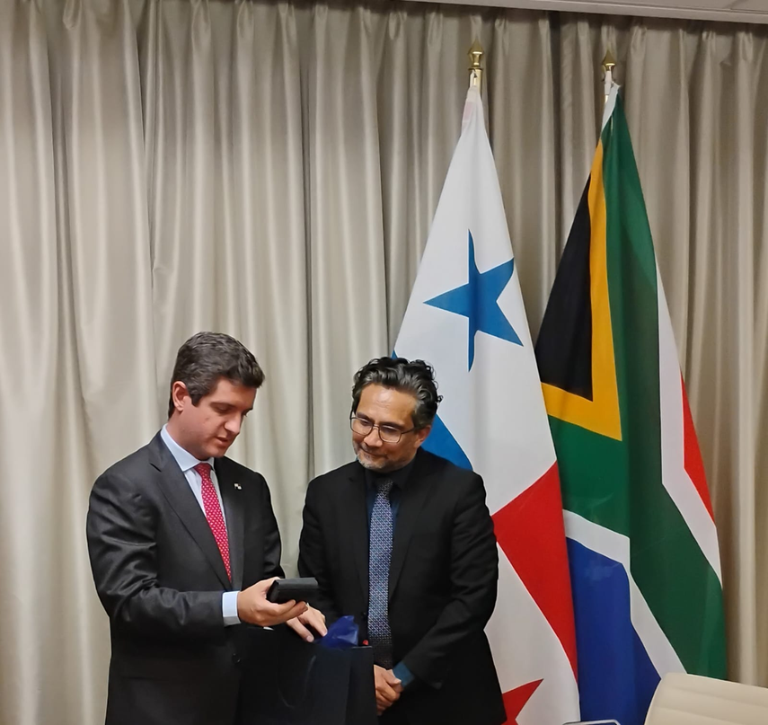 Panamá y Sudáfrica fortalecen cooperación tras reunión del viceministro Hoyos en Pretoria