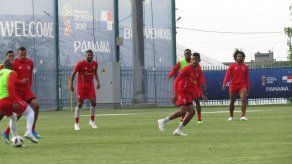 Panamá ensaya el posible once inicial para el debut mundialista