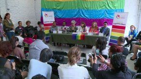 Gays celebran que se abra la puerta a su matrimonio en todo México