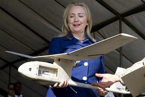 Clinton espera hallar a Kony con nuevos aviones automáticos