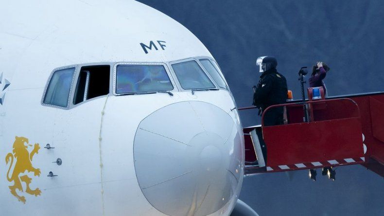 Copiloto secuestra avión de aerolínea etíope