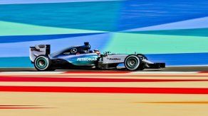 Lewis Hamilton partirá desde la pole en GP de Bahréin