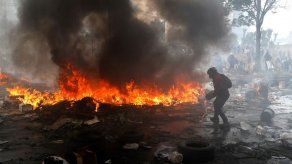 El presidente de Ecuador decreta toque de queda desde las 20.00 GMT en Quito