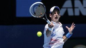 Australia: Djokovic y Serena avanzan a segunda ronda