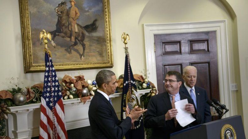 Obama nomina a Ashton Carter como nuevo secretario de Defensa