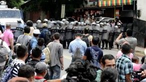 Policía dispersa con gases protesta de indígenas en Honduras