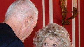 Esposo de Zsa Zsa Gabor gana tutela de la actriz