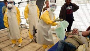 La Unión Africana pide más personal para romper el ciclo del ébola