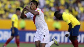Perú se impone en Ecuador y está en zona de Mundial