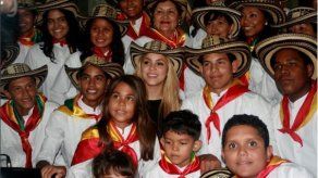 La Caixa y fundación de Shakira presentan proyecto para jóvenes