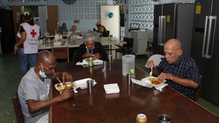 La CSS junto a otras organizaciones dan refuigio y apoyo a los adultos mayores.&nbsp;