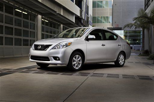 Nissan pide sean devueltos para reparación 39.000 autos Versa