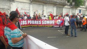 Suntracs anuncia manifestación contra la corrupción el martes 14 de marzo