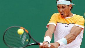 Nadal y Federer inician su camino en Montecarlo con victoria