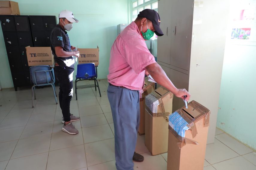 El Tribunal Electoral (TE) informó que las elecciones iniciaron en orden y con normalidad.&nbsp;