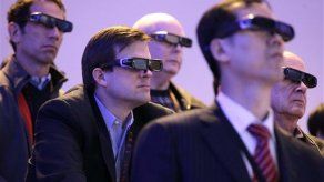 Comienza Feria de Electrónicos en EEUU; dudas sobre productos