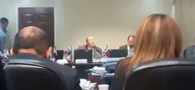 ¡Usted no se va a reelegir! asegura Tito Afú al magistrado Pinilla