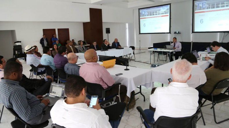 PLAGEL realizó simulacro de voto por internet para las elecciones