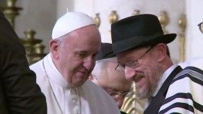 El papa condena la violencia en nombre de Dios