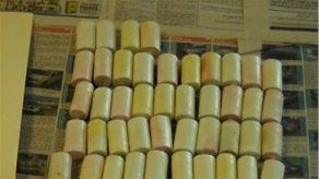 Pareja de guatemaltecos expulsó más de 92 mil dólares en comprimidos