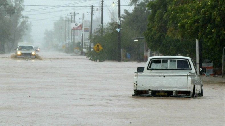 Asciende a 10 cifra de muertos en el Pacífico mexicano por lluvias recientes