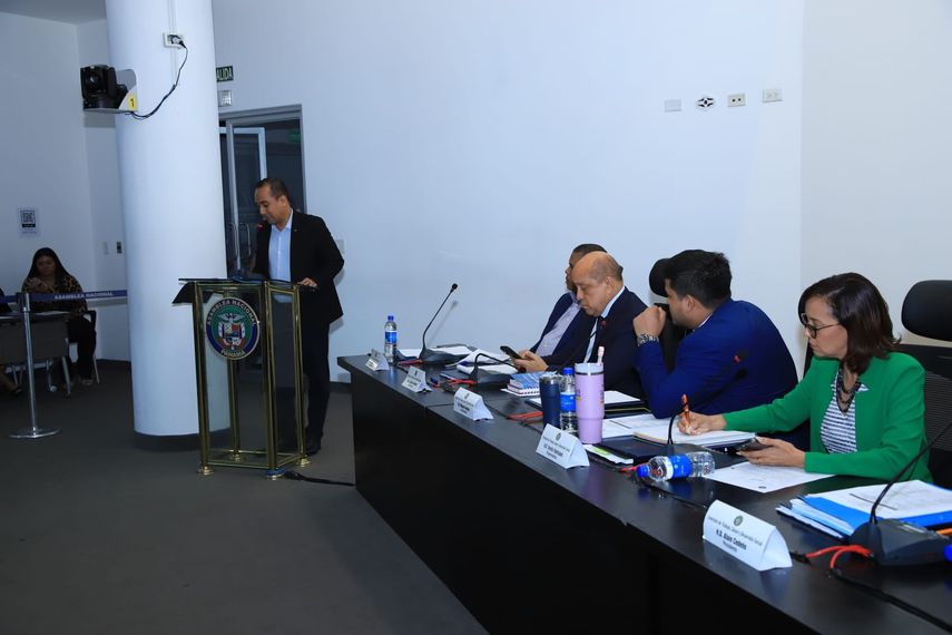 Diputado Adames solicita la entrega del sustento financiero del proyecto de ley que reforma la CSS.