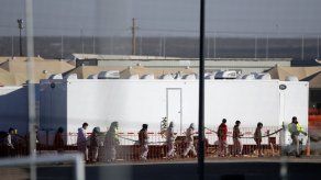Texas: Campamento de niños migrantes no cerrará a fin de año