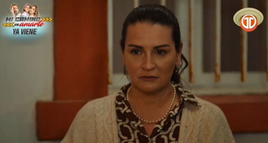 MUJERES | La mamá de Mustafa recibe a Ozer en su casa