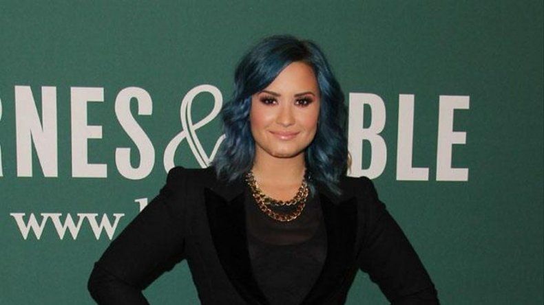 Demi Lovato no puede fumar ni beber sin perder el control